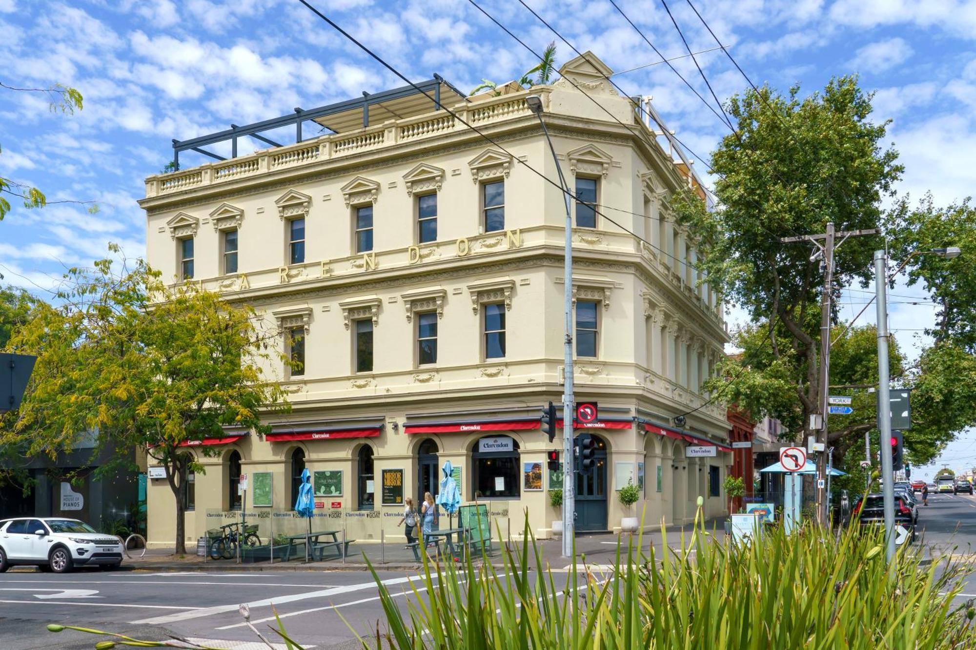 Clarendon Hotel Melbourne City Exterior foto